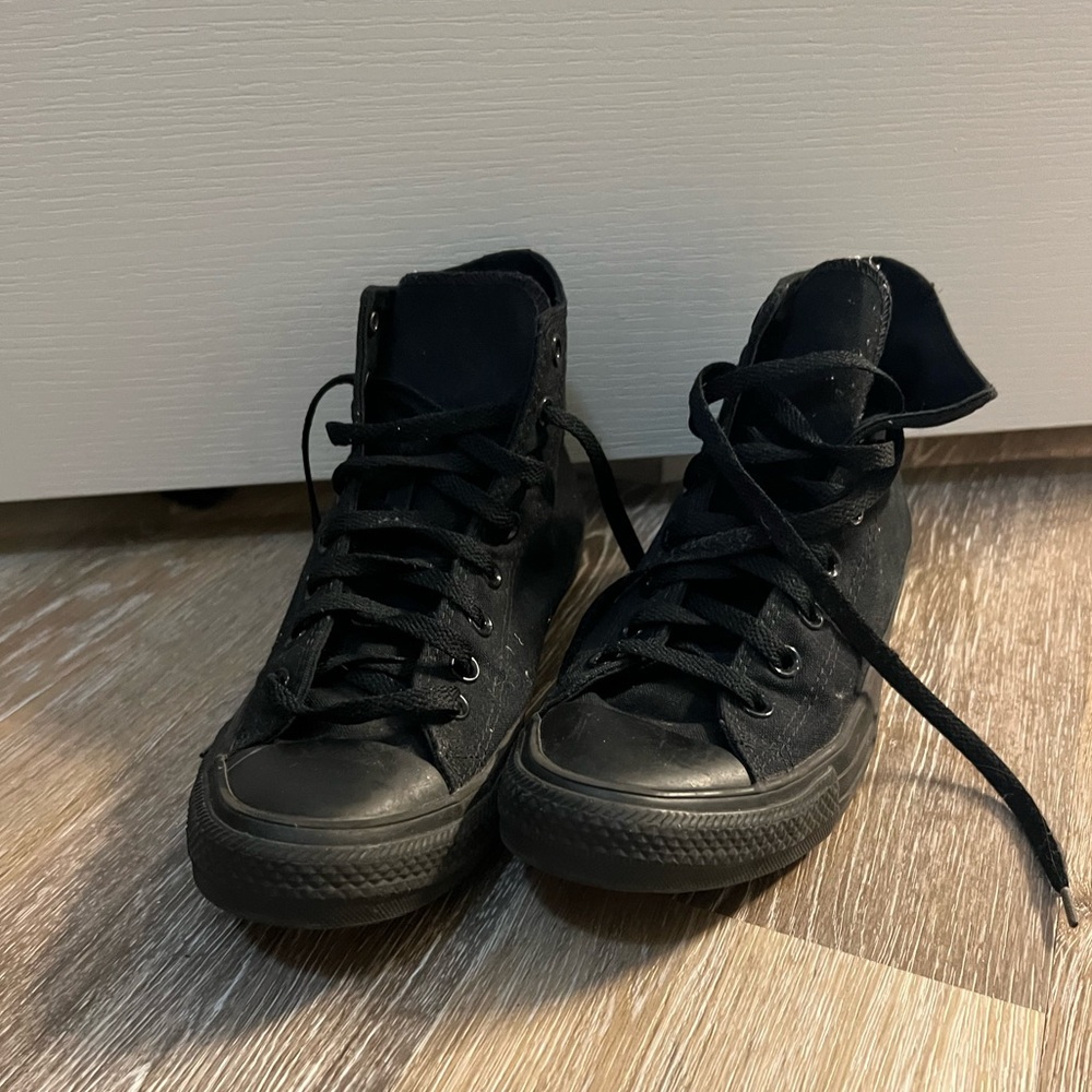 All Black Converse